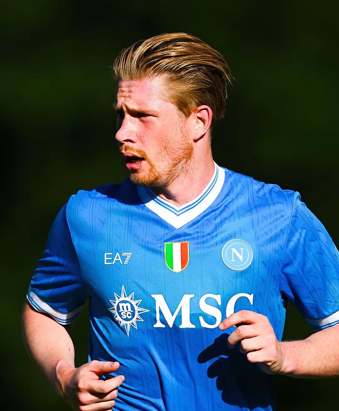 记者：伊斯坦布尔寻找新帅，前多特主帅沙欣成为首选