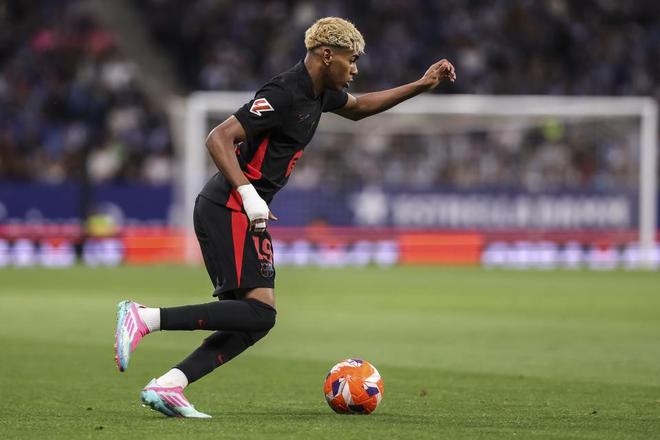 布朗50分3板5助 NBA快船115-146绿军 莱昂纳德22分3板3助