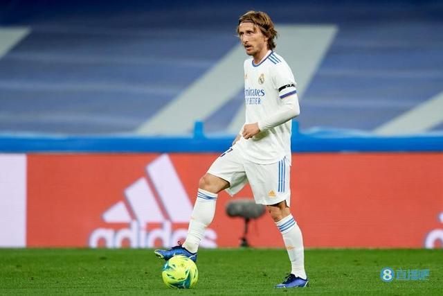 米兰公布客战都灵首发，莱奥、恩昆库领衔锋线