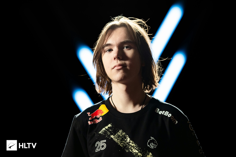 多元收入渠 多元收入渠